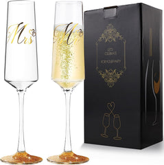 Bride and Groom Champagne Flutes Print Mr and Mrs Glasses for Wedding Glasses and Toasting Flutes Bridal Shower Gifts Engagement Gift - VARLKA