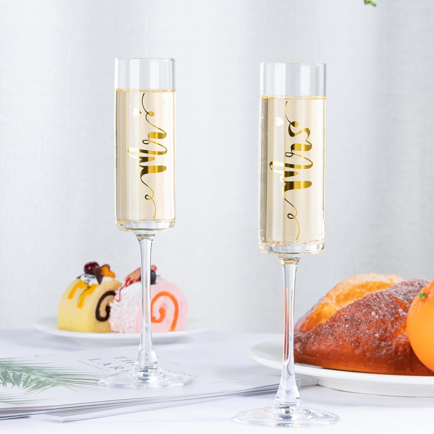 Mr and Mrs Champagne Flutes with Long Stem, 7oz Champagne Glasses, Wedding Gift for Couples , Bridal Shower Gifts, Engagement Gift for Couples Bride and Groom (Gold) - VARLKA